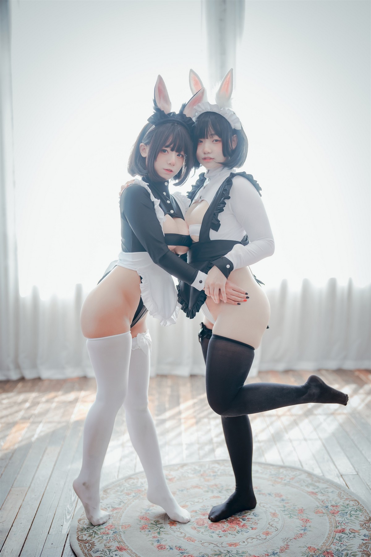 xgyw.top_[DJAWA]No.193_模特Maruemon & Mimmi_Maid Mansion主题性感姐妹花私房诱惑写真121P