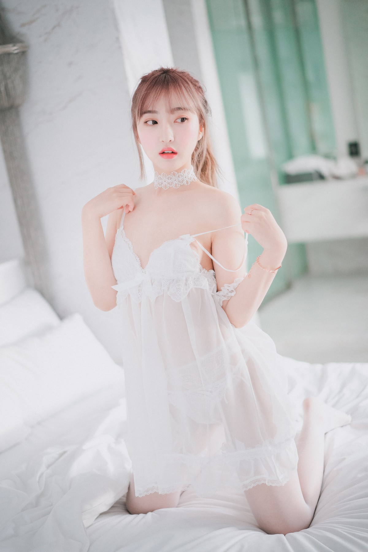 xgyw.top_[DJAWA]No.196_模特Hanari_Snow Cat主题私房白色薄纱露白色情趣内衣惹火诱惑写真35P
