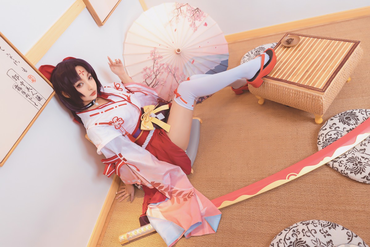 xgyw.top_萝莉美女神楽板真冬刀之语主题私房性感日系风白色腿袜秀美腿完美诱惑写真150P