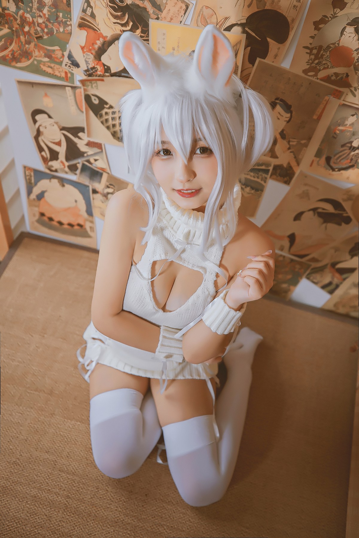 xgyw.top_萝莉美女神楽板真冬狼妹&兔娘主题私房性感服饰系列秀完美身材迷人诱惑写真150P