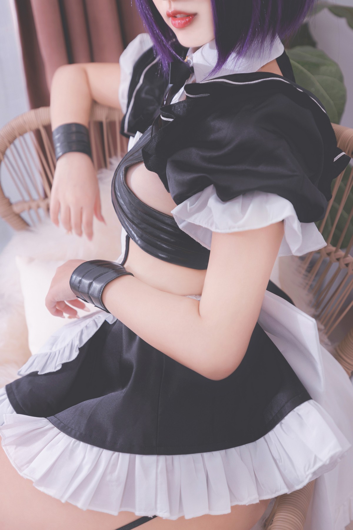 xgyw.top_萝莉美女神楽板真冬酒吞cos主题性感黑色短旗袍秀翘臀美腿撩人诱惑写真150P