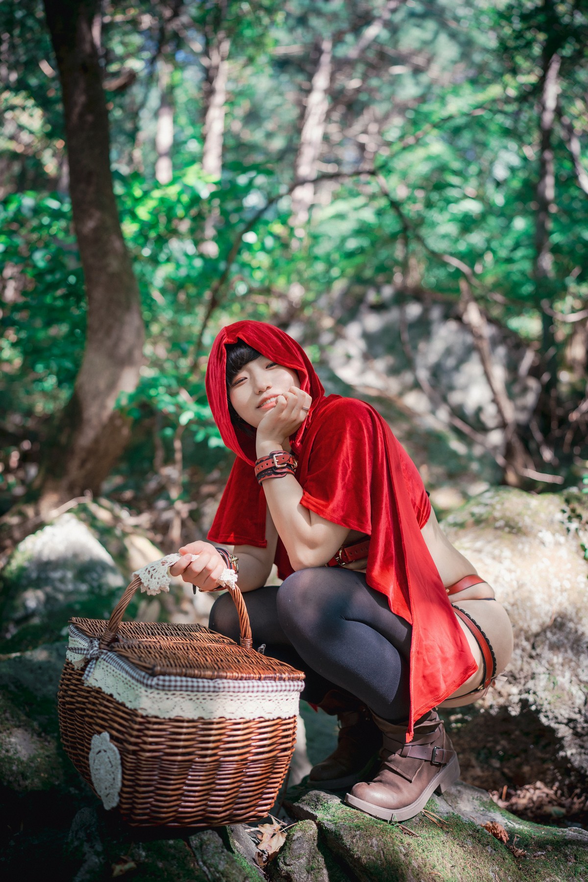 xgyw.top_[DJAWA]No.194_Mimmi_Naughty Red Hiring Hood主题户外红色情趣服饰惹火诱惑写真125P