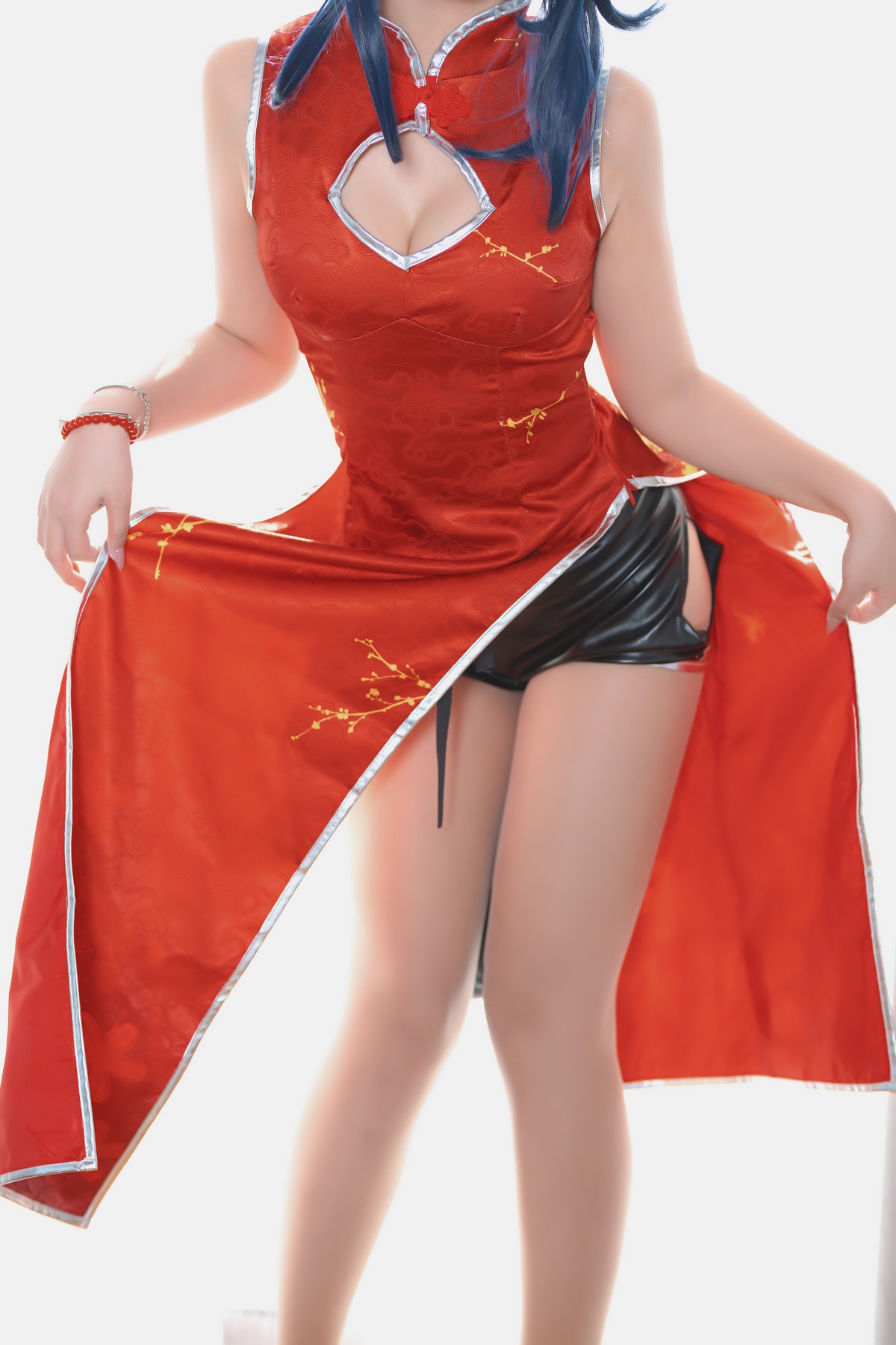 xgyw.top_萝莉美女神楽板真冬刀之语主题私房性感日系风白色腿袜秀美腿完美诱惑写真150P
