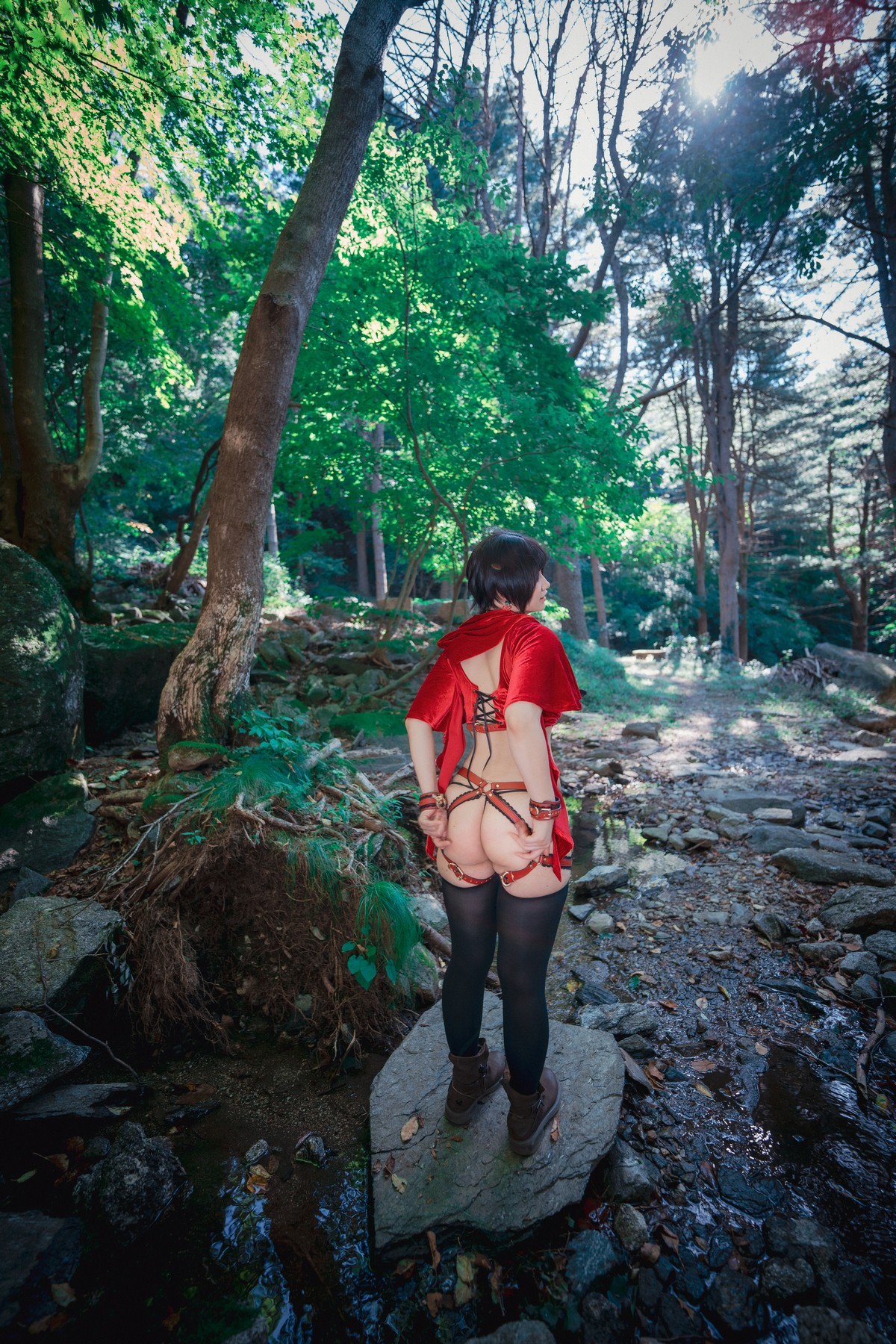 xgyw.top_[DJAWA]No.194_Mimmi_Naughty Red Hiring Hood主题户外红色情趣服饰惹火诱惑写真125P