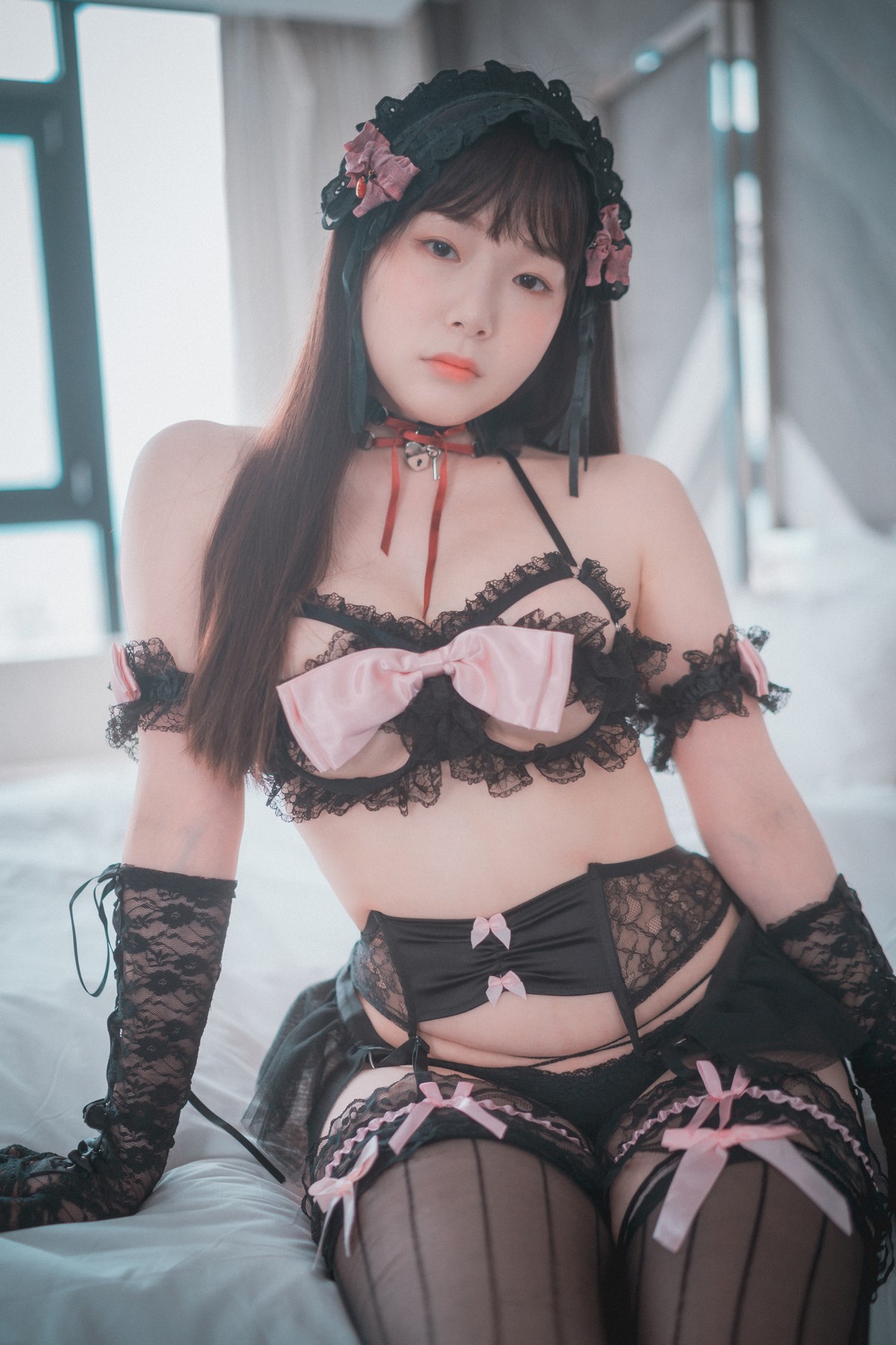 xgyw.top_[DJAWA]No.198_模特PIA_Goth & Oriental主题性感黑色情趣内衣 白色旗袍完美诱惑写真111P