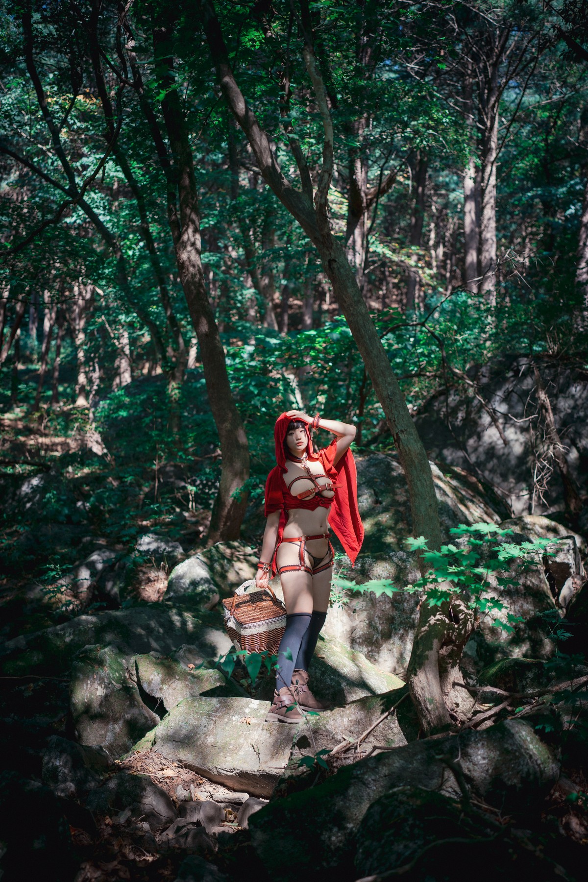 xgyw.top_[DJAWA]No.194_Mimmi_Naughty Red Hiring Hood主题户外红色情趣服饰惹火诱惑写真125P