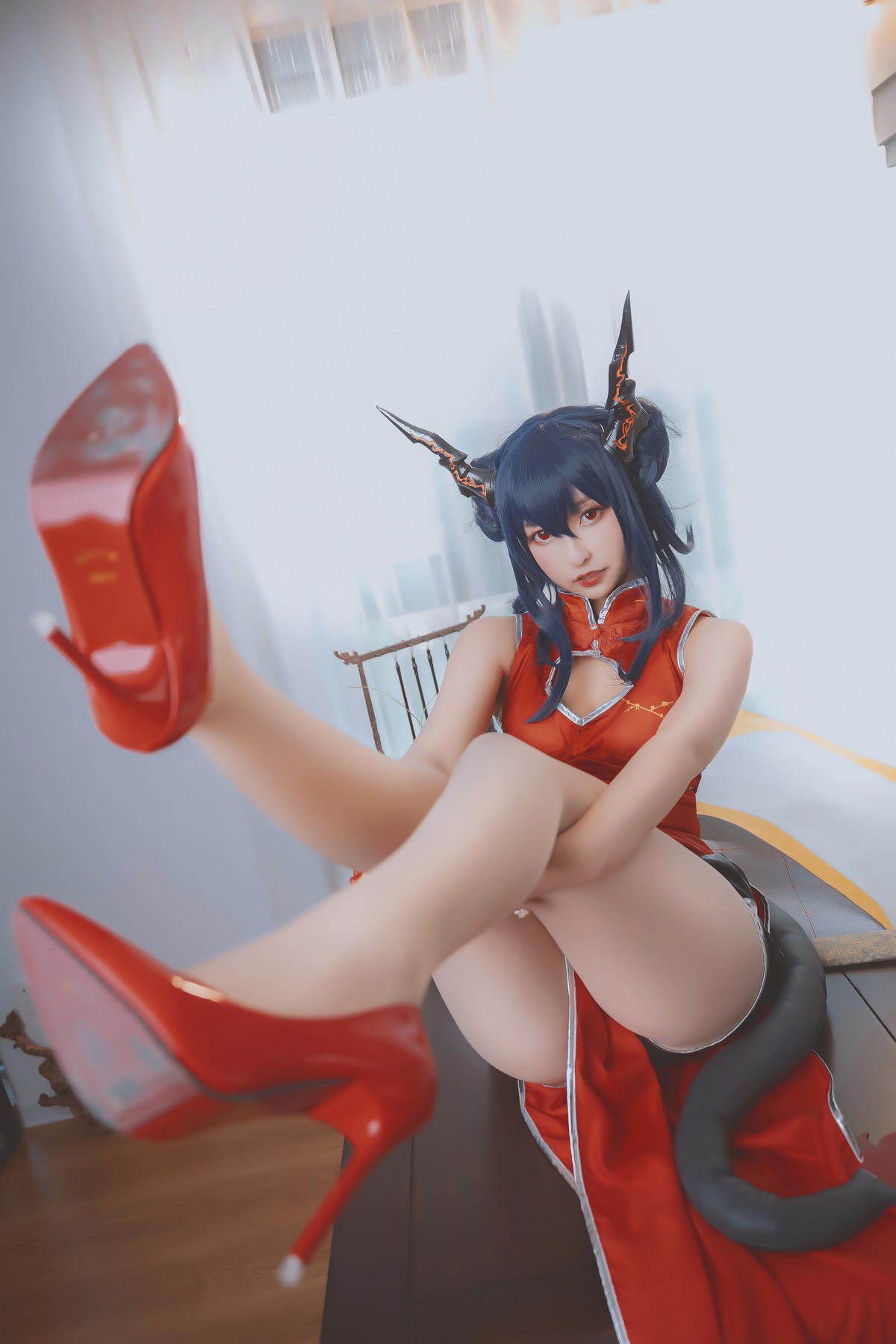 xgyw.top_萝莉美女神楽板真冬刀之语主题私房性感日系风白色腿袜秀美腿完美诱惑写真150P