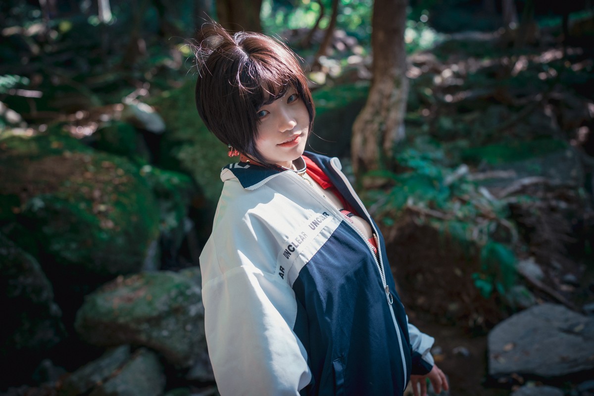 xgyw.top_[DJAWA]No.194_Mimmi_Naughty Red Hiring Hood主题户外红色情趣服饰惹火诱惑写真125P