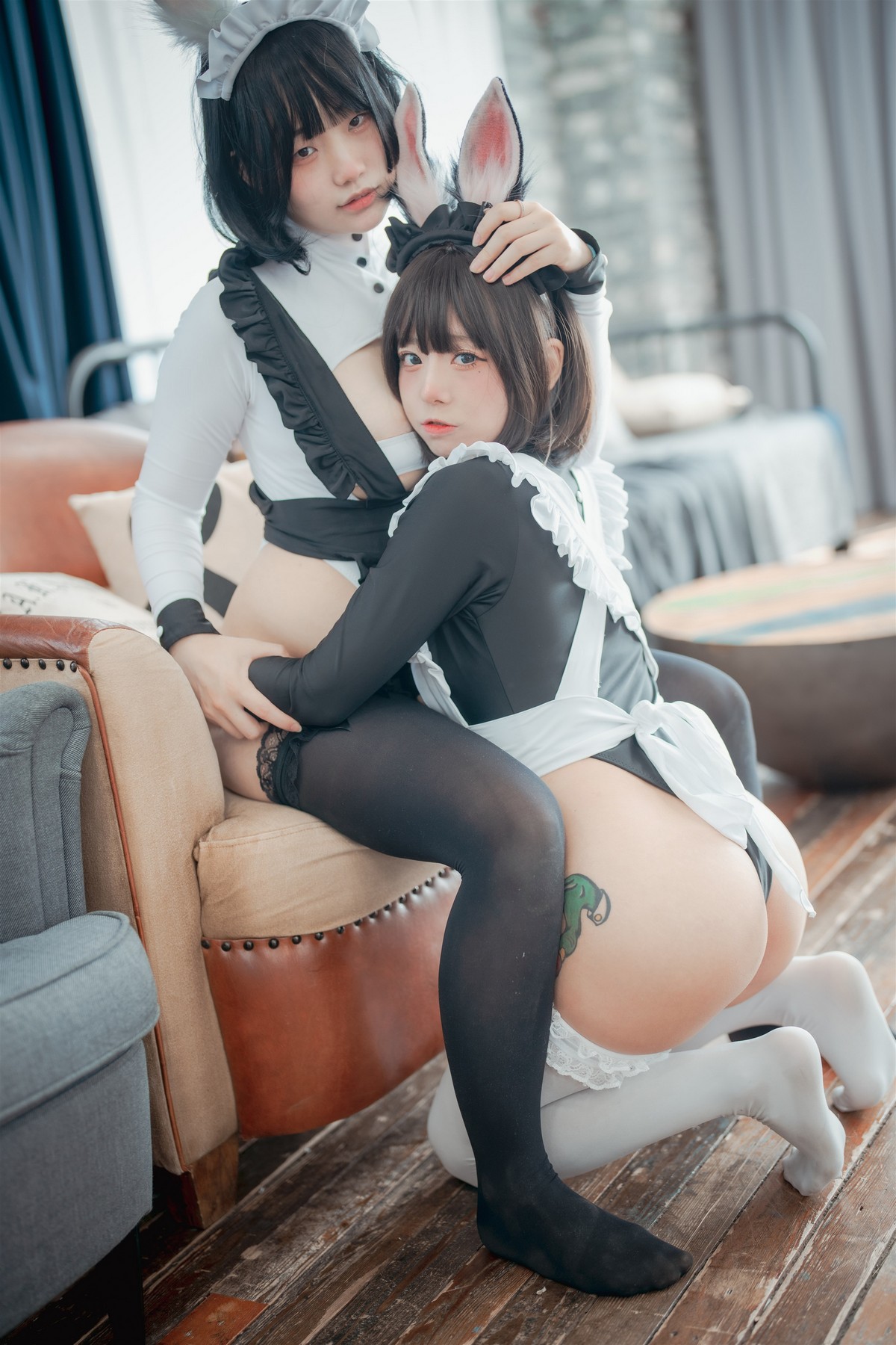 xgyw.top_[DJAWA]No.193_模特Maruemon & Mimmi_Maid Mansion主题性感姐妹花私房诱惑写真121P
