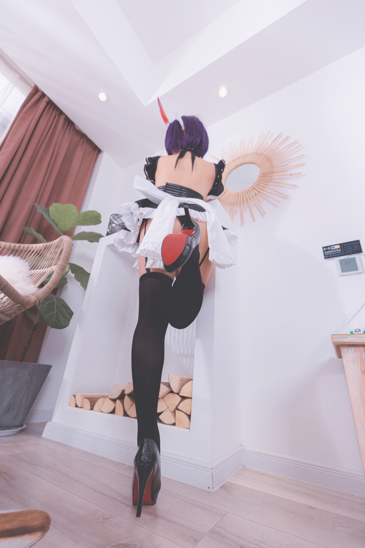 xgyw.top_萝莉美女神楽板真冬酒吞cos主题性感黑色短旗袍秀翘臀美腿撩人诱惑写真150P