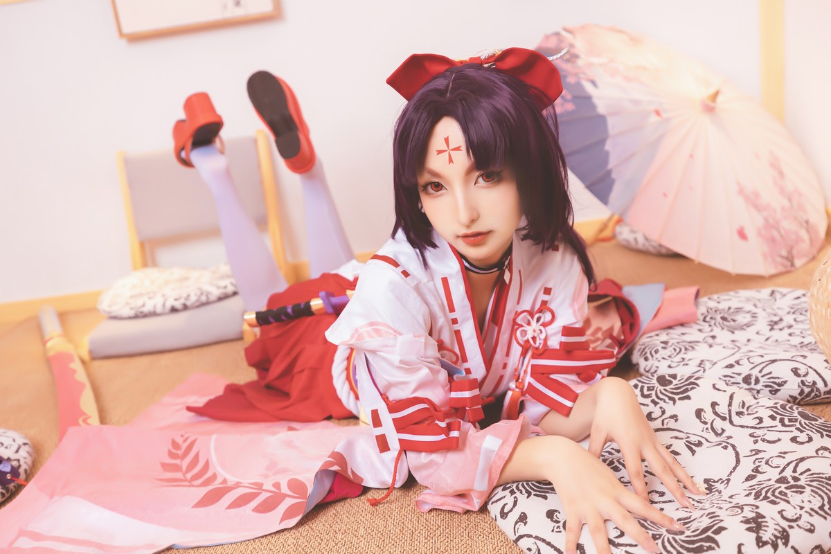xgyw.top_萝莉美女神楽板真冬刀之语主题私房性感日系风白色腿袜秀美腿完美诱惑写真150P