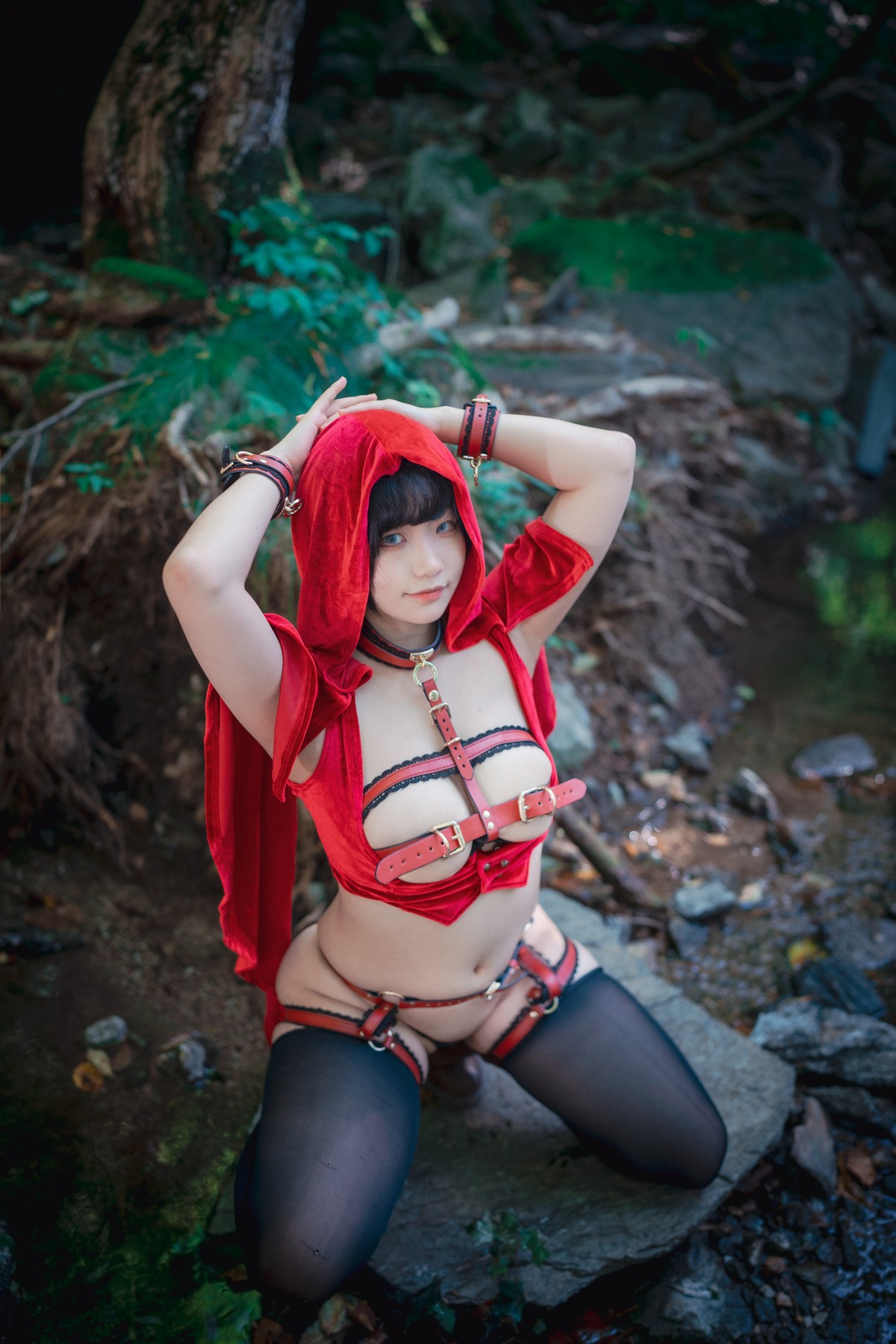 xgyw.top_[DJAWA]No.194_Mimmi_Naughty Red Hiring Hood主题户外红色情趣服饰惹火诱惑写真125P