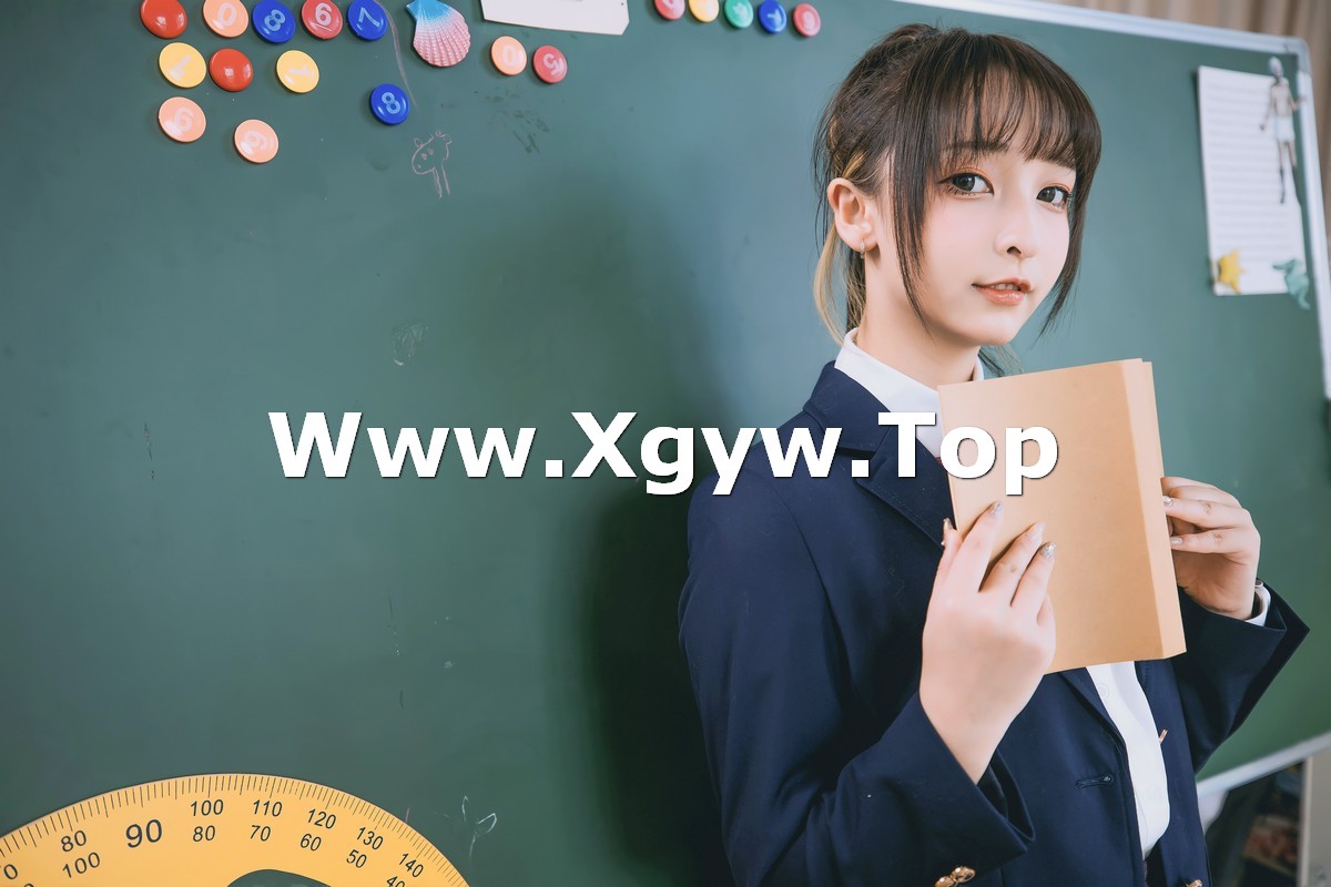xgyw.top_萝莉美女神楽板真冬百合教室主题教室里师生情主题性感白T配黑丝袜诱惑写真150P