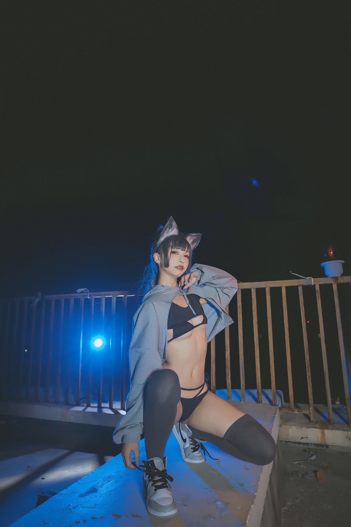 xgyw.top_萝莉美女神楽板真冬狼妹&兔娘主题私房性感服饰系列秀完美身材迷人诱惑写真150P