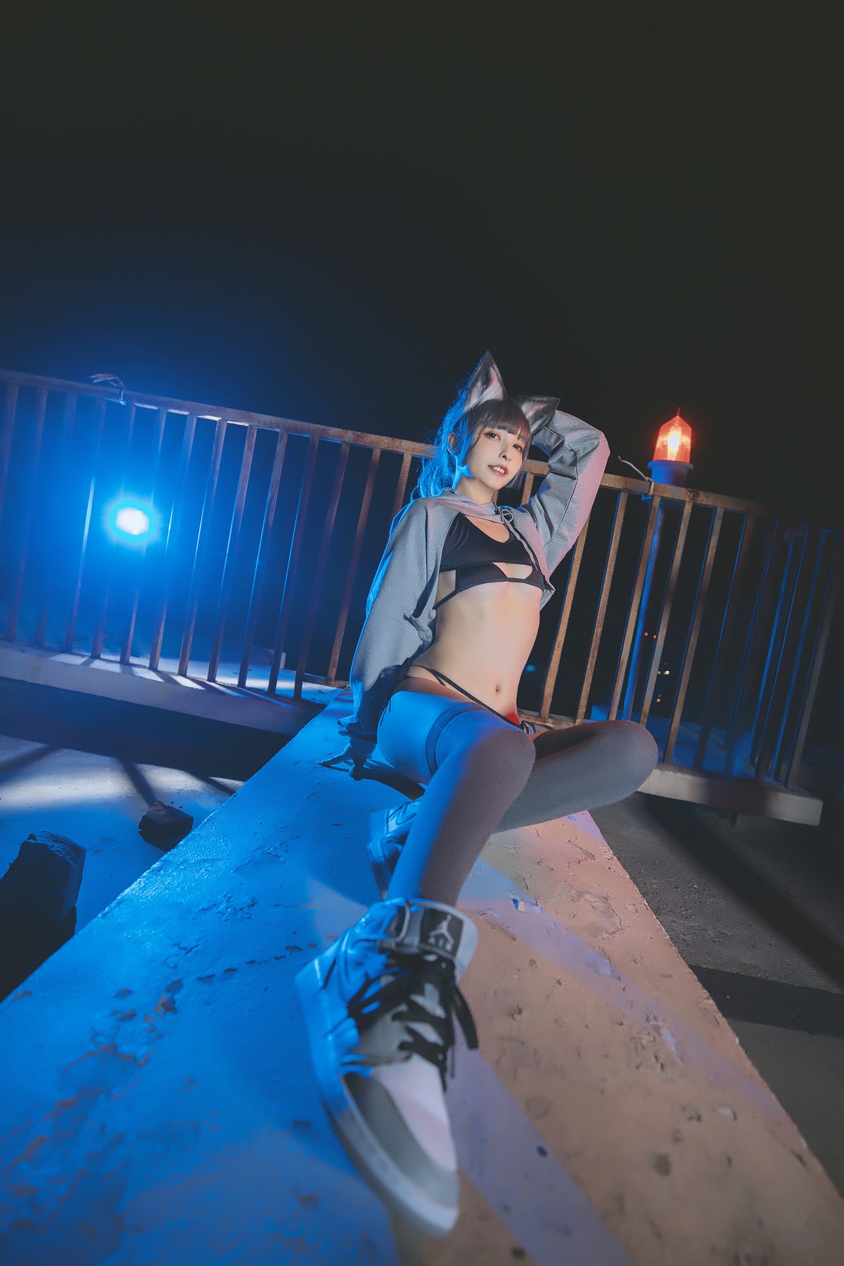 xgyw.top_萝莉美女神楽板真冬狼妹&兔娘主题私房性感服饰系列秀完美身材迷人诱惑写真150P