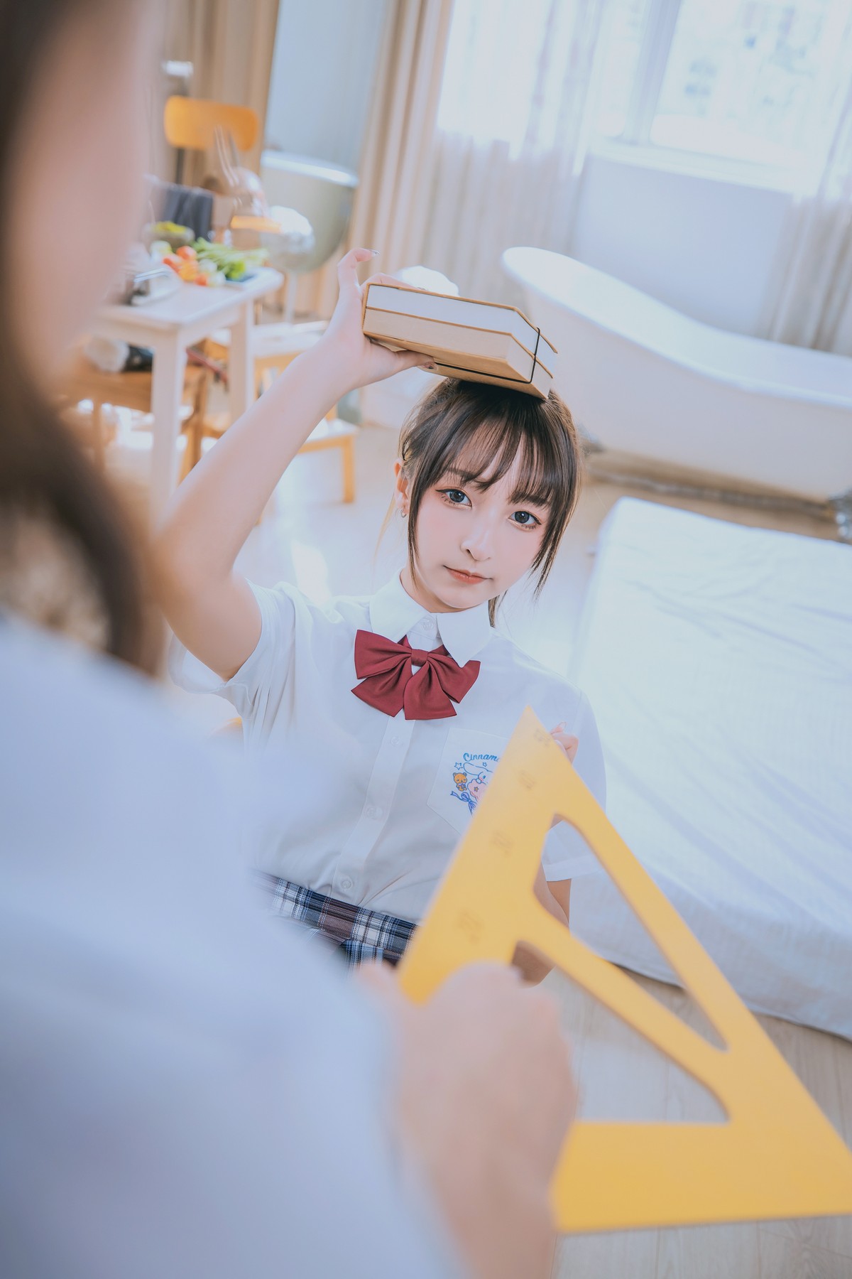 xgyw.top_萝莉美女神楽板真冬百合教室主题教室里师生情主题性感白T配黑丝袜诱惑写真150P
