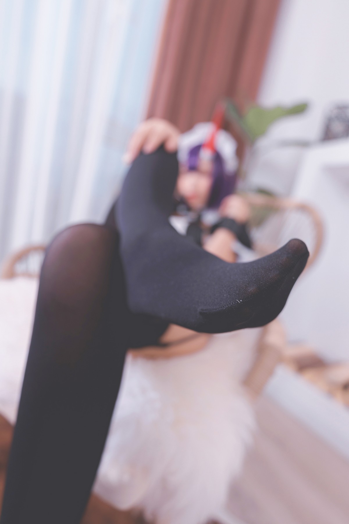 xgyw.top_萝莉美女神楽板真冬酒吞cos主题性感黑色短旗袍秀翘臀美腿撩人诱惑写真150P