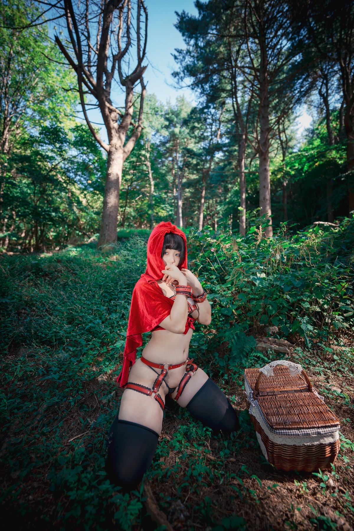 xgyw.top_[DJAWA]No.194_Mimmi_Naughty Red Hiring Hood主题户外红色情趣服饰惹火诱惑写真125P