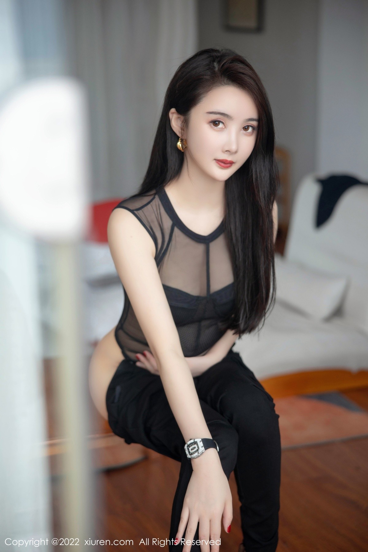 xgyw.top_XiuRen第5505期_模特Summer宝宝私房半脱露黑色轻透服饰秀曼妙身姿诱惑写真51P