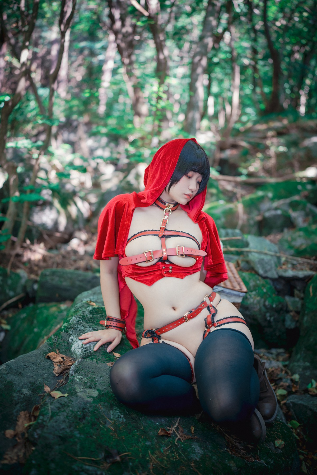 xgyw.top_[DJAWA]No.194_Mimmi_Naughty Red Hiring Hood主题户外红色情趣服饰惹火诱惑写真125P