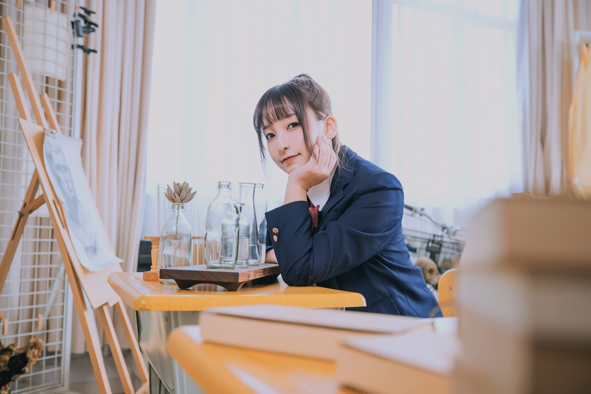 xgyw.top_萝莉美女神楽板真冬百合教室主题教室里师生情主题性感白T配黑丝袜诱惑写真150P