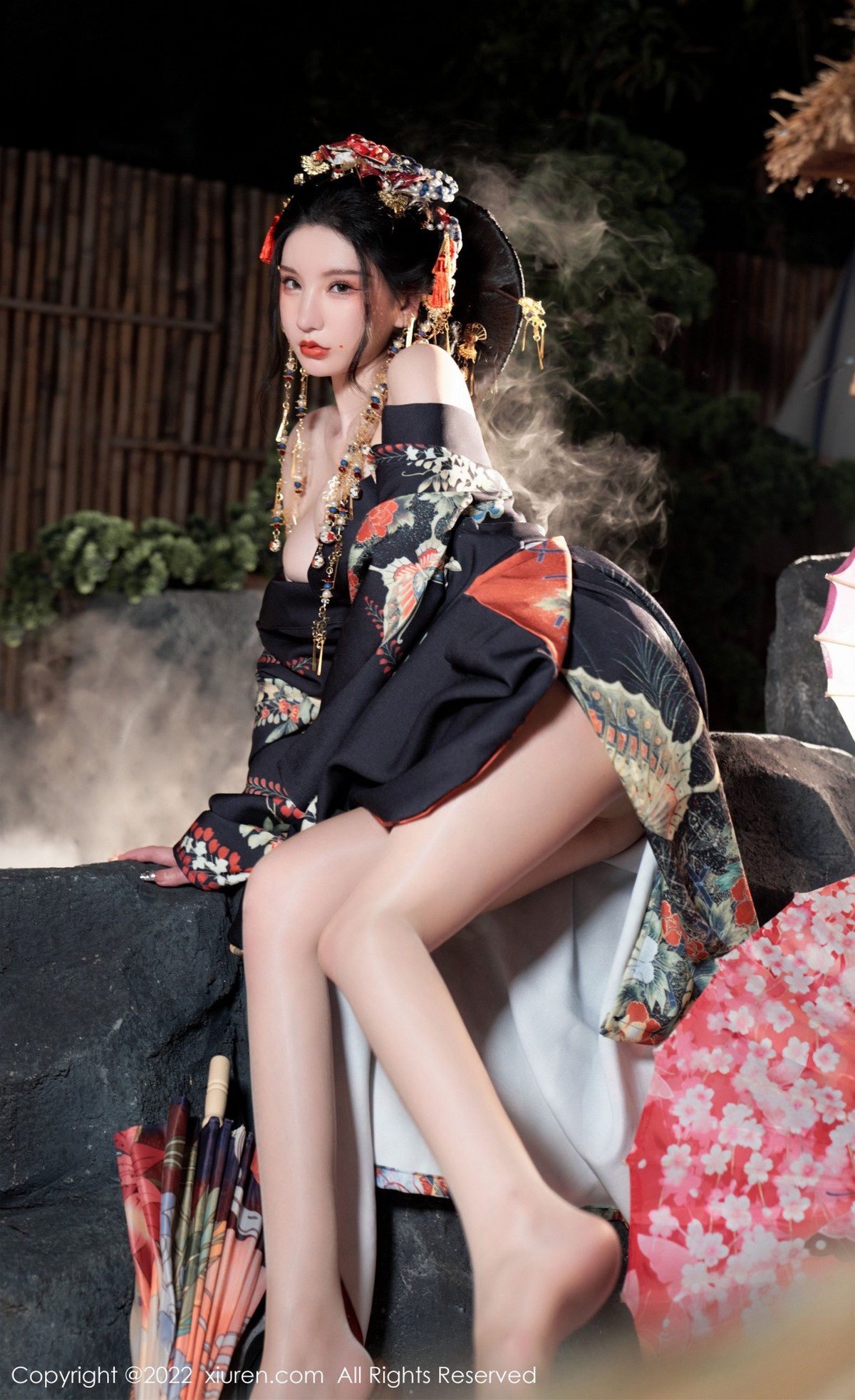 xgyw.top_XiuRen第5537期_女神周于希Sally宽衣解带主题日系风脱和服露翘臀美腿诱惑写真80P