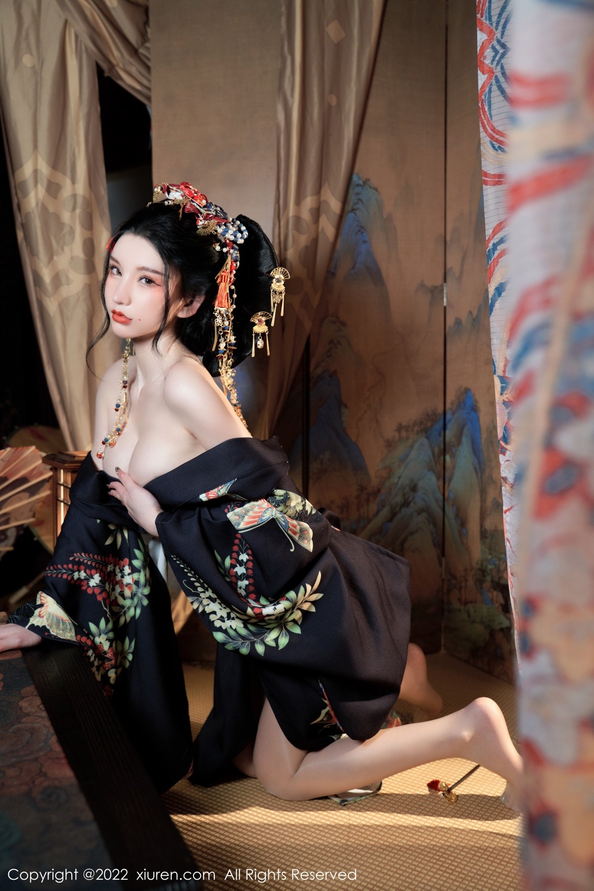 xgyw.top_XiuRen第5537期_女神周于希Sally宽衣解带主题日系风脱和服露翘臀美腿诱惑写真80P