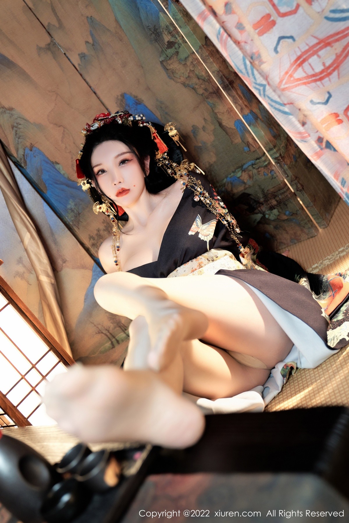 xgyw.top_XiuRen第5537期_女神周于希Sally宽衣解带主题日系风脱和服露翘臀美腿诱惑写真80P