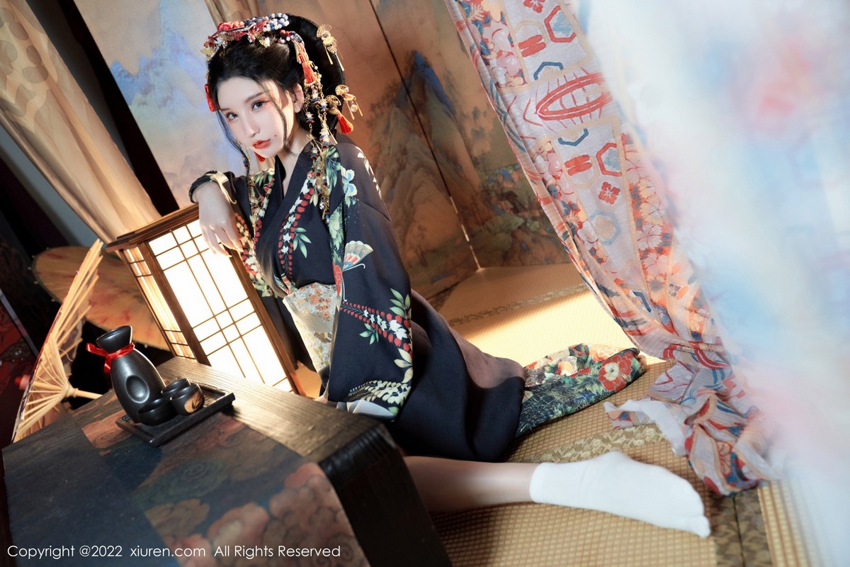 xgyw.top_XiuRen第5537期_女神周于希Sally宽衣解带主题日系风脱和服露翘臀美腿诱惑写真80P