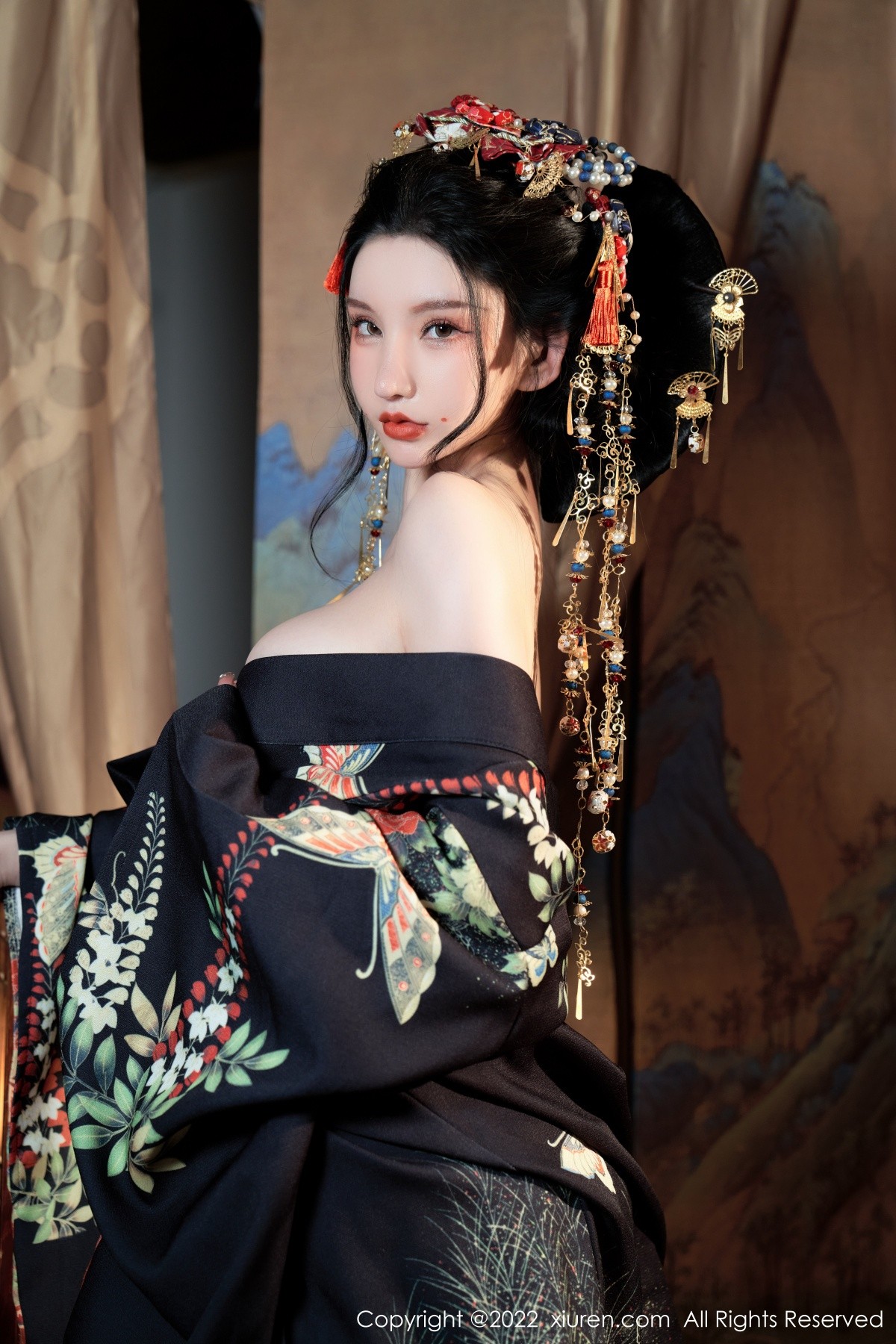 xgyw.top_XiuRen第5537期_女神周于希Sally宽衣解带主题日系风脱和服露翘臀美腿诱惑写真80P