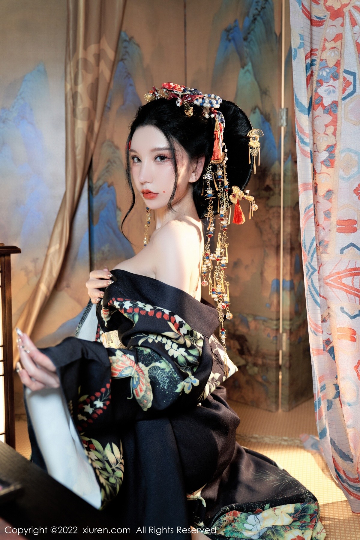 xgyw.top_XiuRen第5537期_女神周于希Sally宽衣解带主题日系风脱和服露翘臀美腿诱惑写真80P