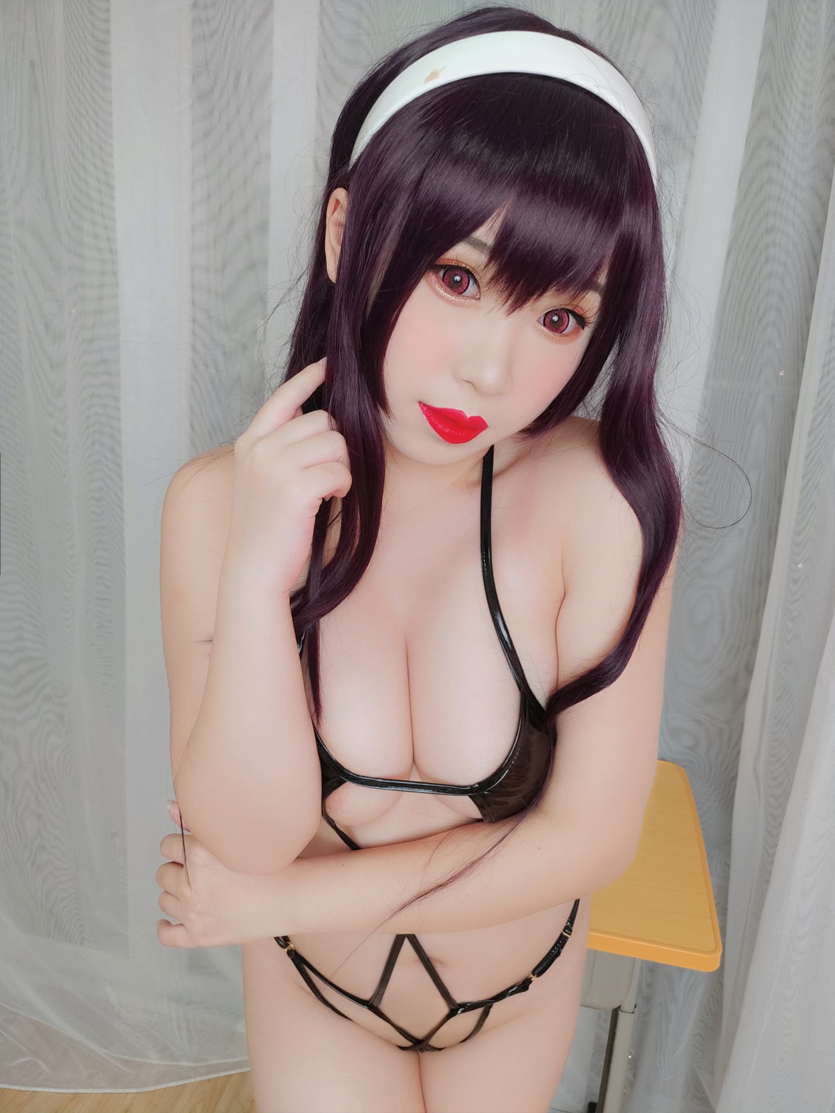 xgyw.top_网络美女胡桃猫Kurumineko学姐主题私房脱性感学生制服露豪乳翘臀极致诱惑写真187P