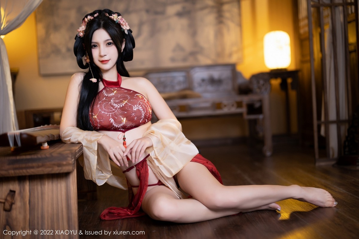 xgyw.top_[XiaoYu画语界]Vol.858_模特小蛮妖Yummy杭州旅拍红色丝绸古装服露白嫩肌肤诱惑写真81P