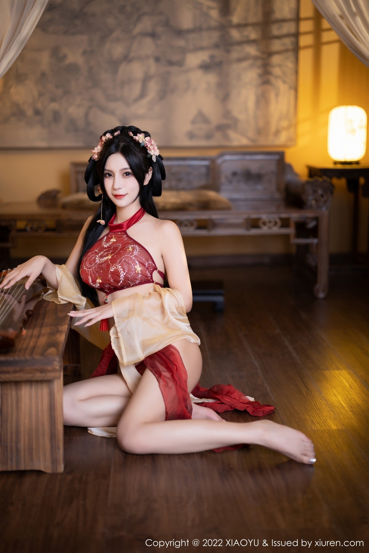 xgyw.top_[XiaoYu画语界]Vol.858_模特小蛮妖Yummy杭州旅拍红色丝绸古装服露白嫩肌肤诱惑写真81P