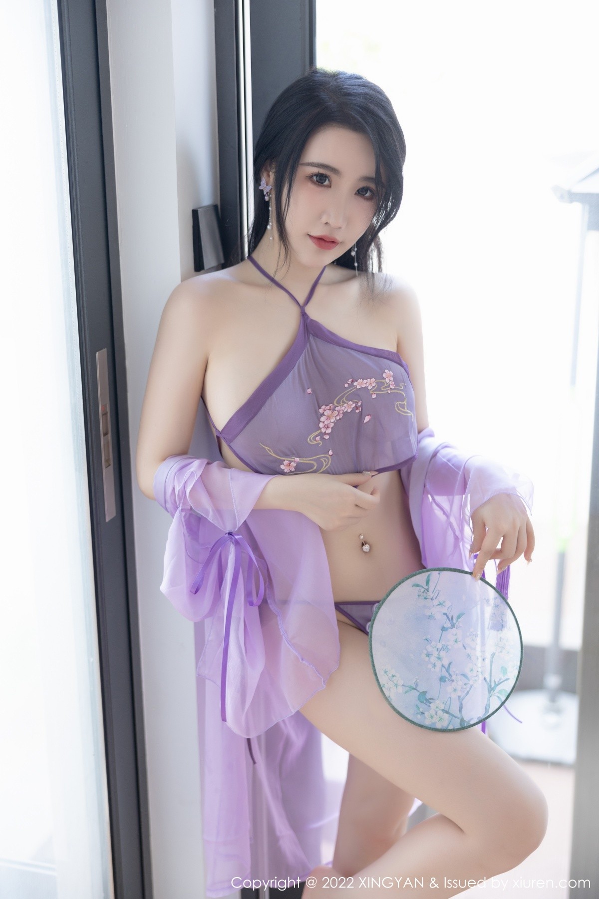 xgyw.top_[XiaoYu画语界]Vol.860_女神Cherry樱桃酱杭州旅拍紫色轻透古韵薄纱秀惹火身材诱惑写真80P