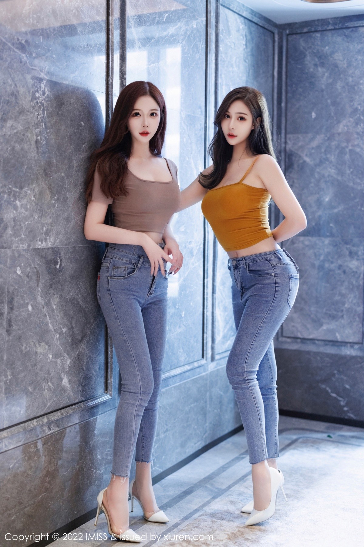 xgyw.top_[IMISS爱蜜社]Vol.697_模特合集女神Lavinia＆LindaLinda脱牛仔裤露性感内衣诱惑写真44P