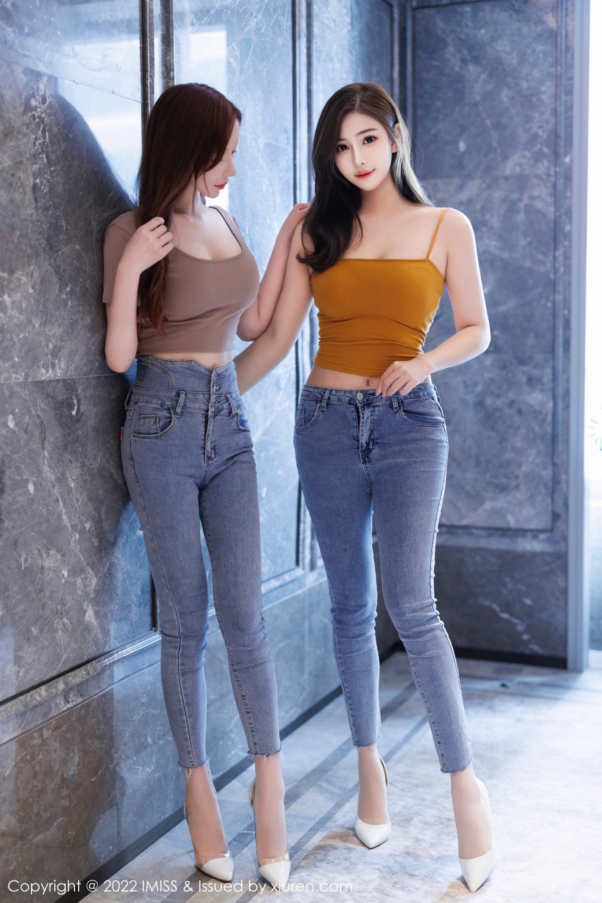 xgyw.top_[IMISS爱蜜社]Vol.697_模特合集女神Lavinia＆LindaLinda脱牛仔裤露性感内衣诱惑写真44P