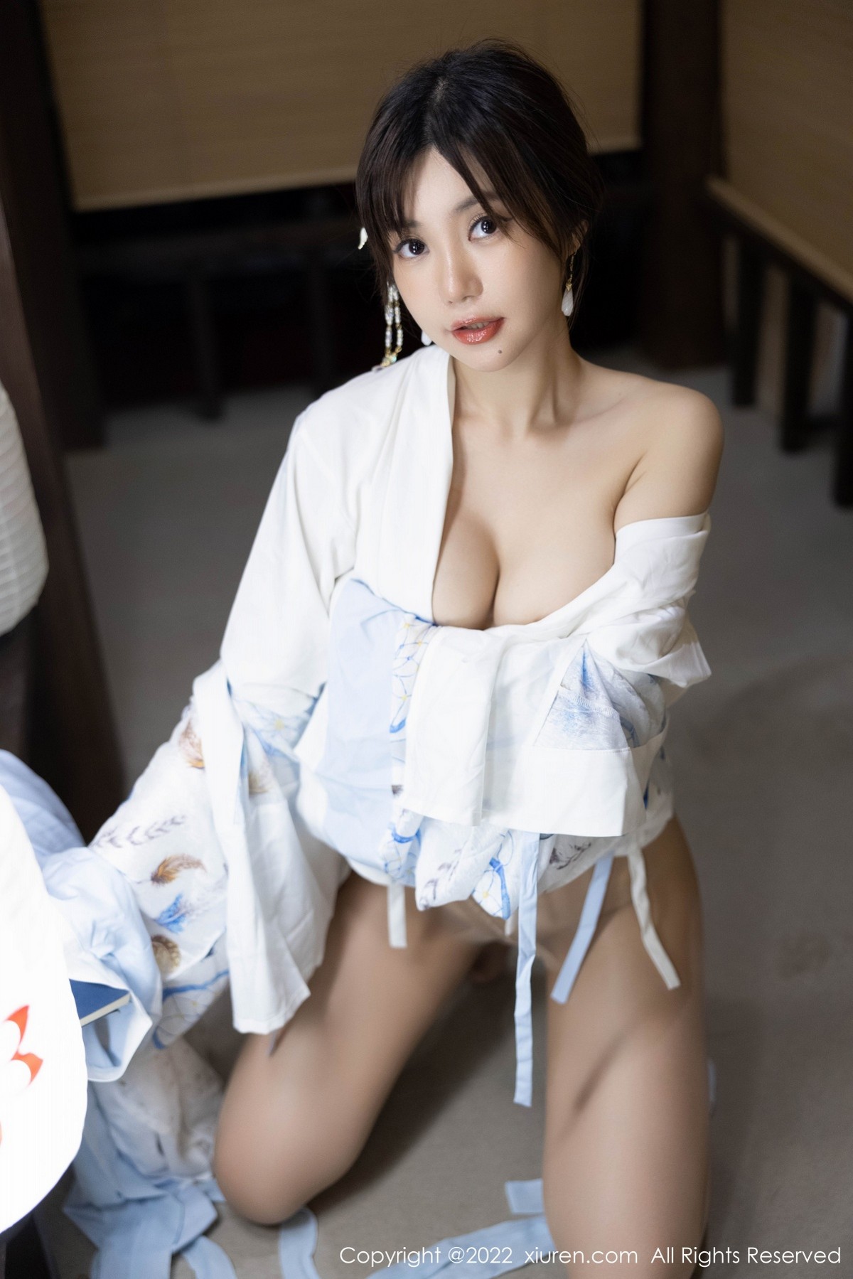xgyw.top_XiuRen第5569期_女神绮里嘉ula私房日式风性感和服配超薄无内肉丝极致诱惑写真75P