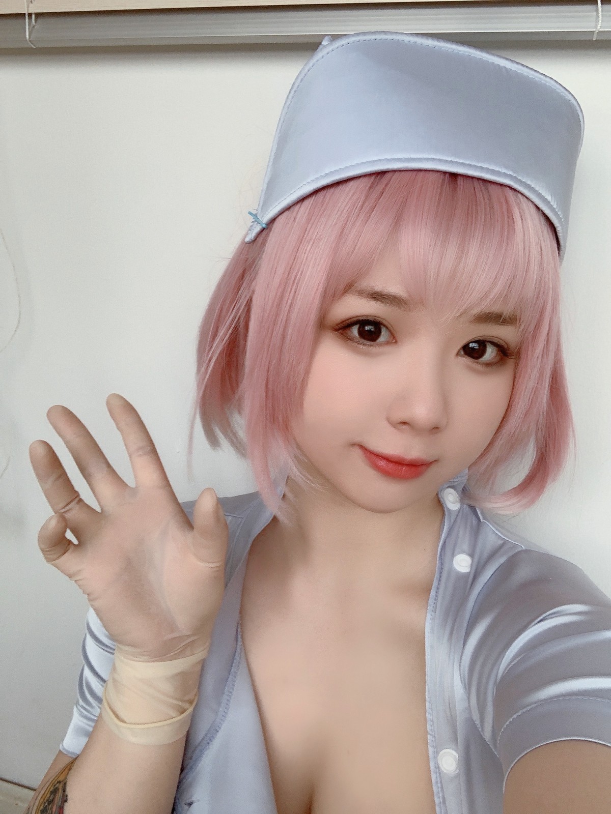 xgyw.top_网络美女皮皮奶&周叽是可爱兔兔粉蓝护士主题私房床上性感姐妹花迷人诱惑写真77P
