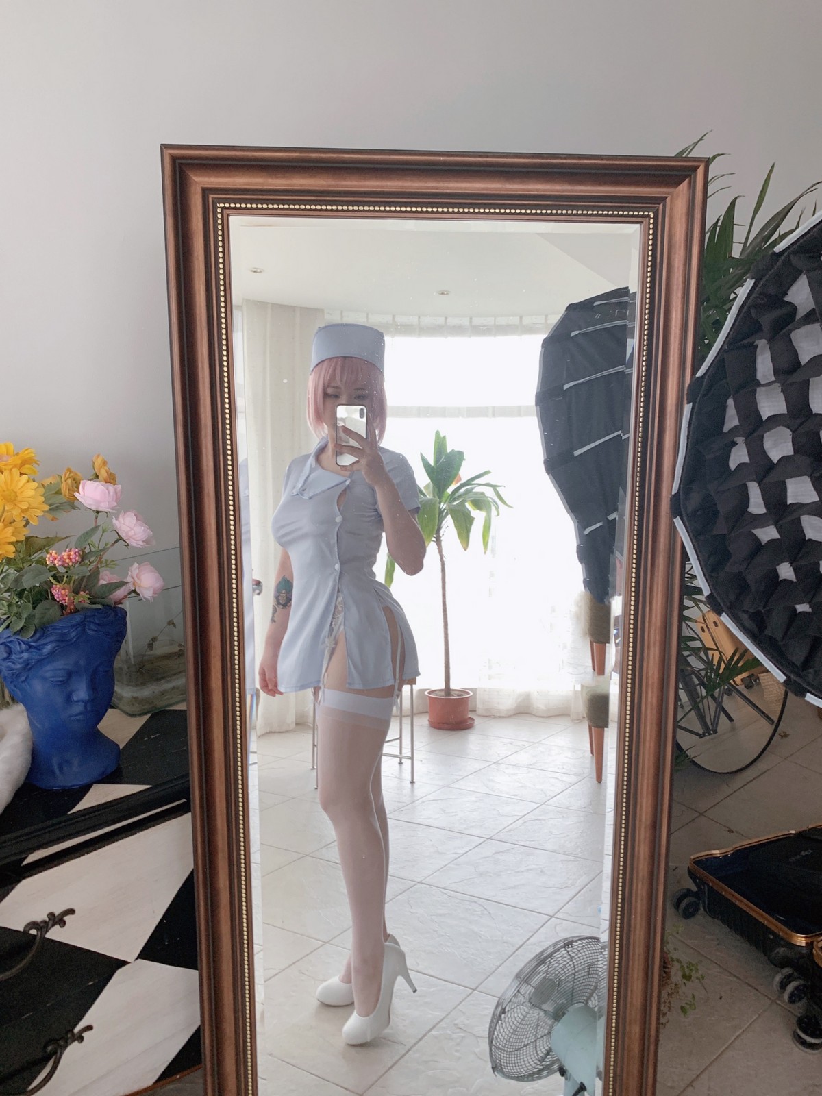 xgyw.top_网络美女皮皮奶&周叽是可爱兔兔粉蓝护士主题私房床上性感姐妹花迷人诱惑写真77P