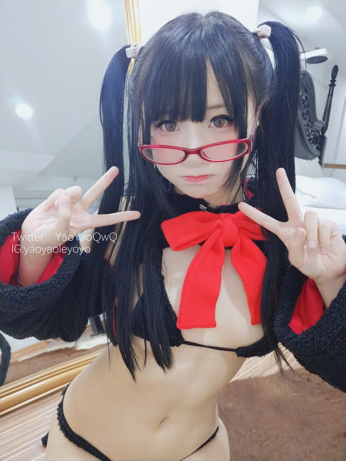 xgyw.top_网络美女软妹摇摇乐猫套装主题性感黑色绒毛服饰露三点式内衣迷人诱惑写真91P
