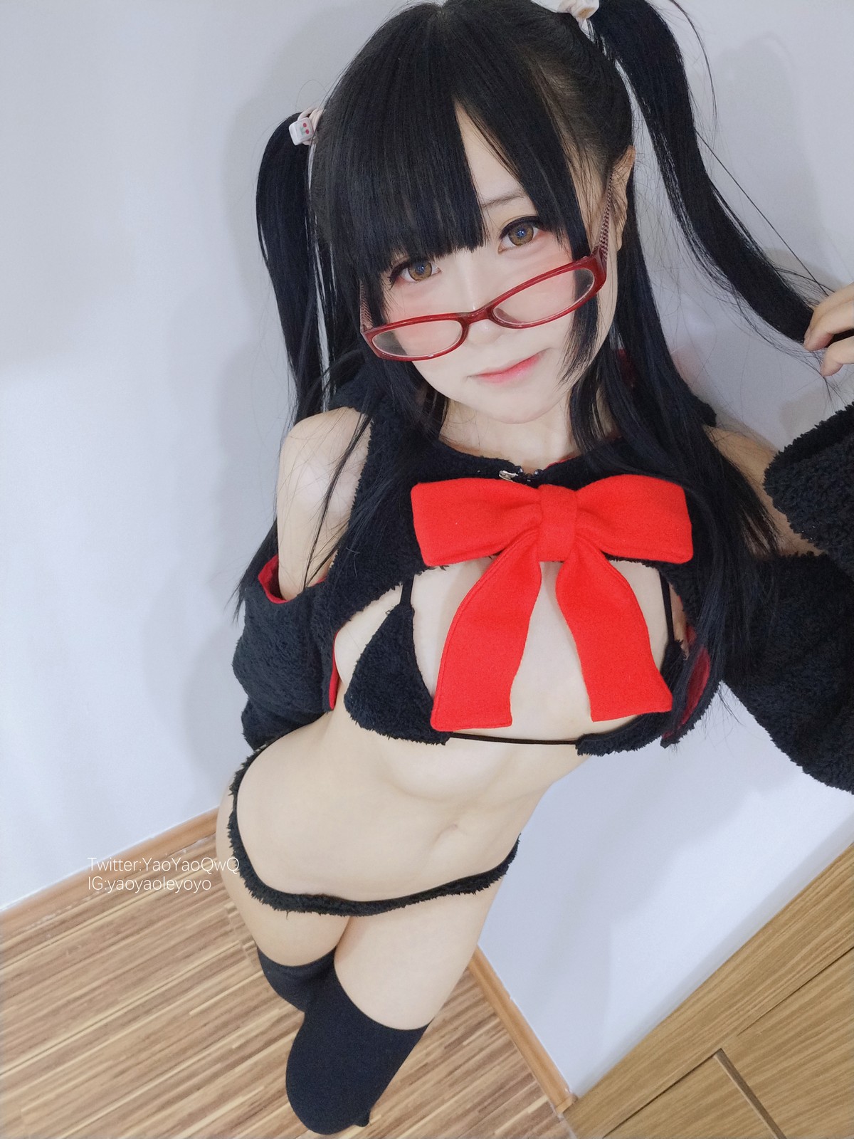 xgyw.top_网络美女软妹摇摇乐猫套装主题性感黑色绒毛服饰露三点式内衣迷人诱惑写真91P