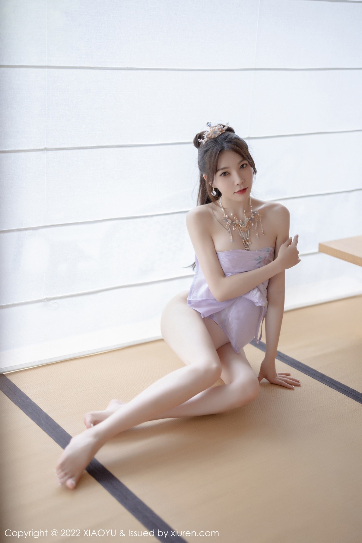 xgyw.top_[XiaoYu画语界]Vol.866_女神徐莉芝Booty杭州旅拍浅紫色古装服配超薄无内肉丝诱惑写真94P
