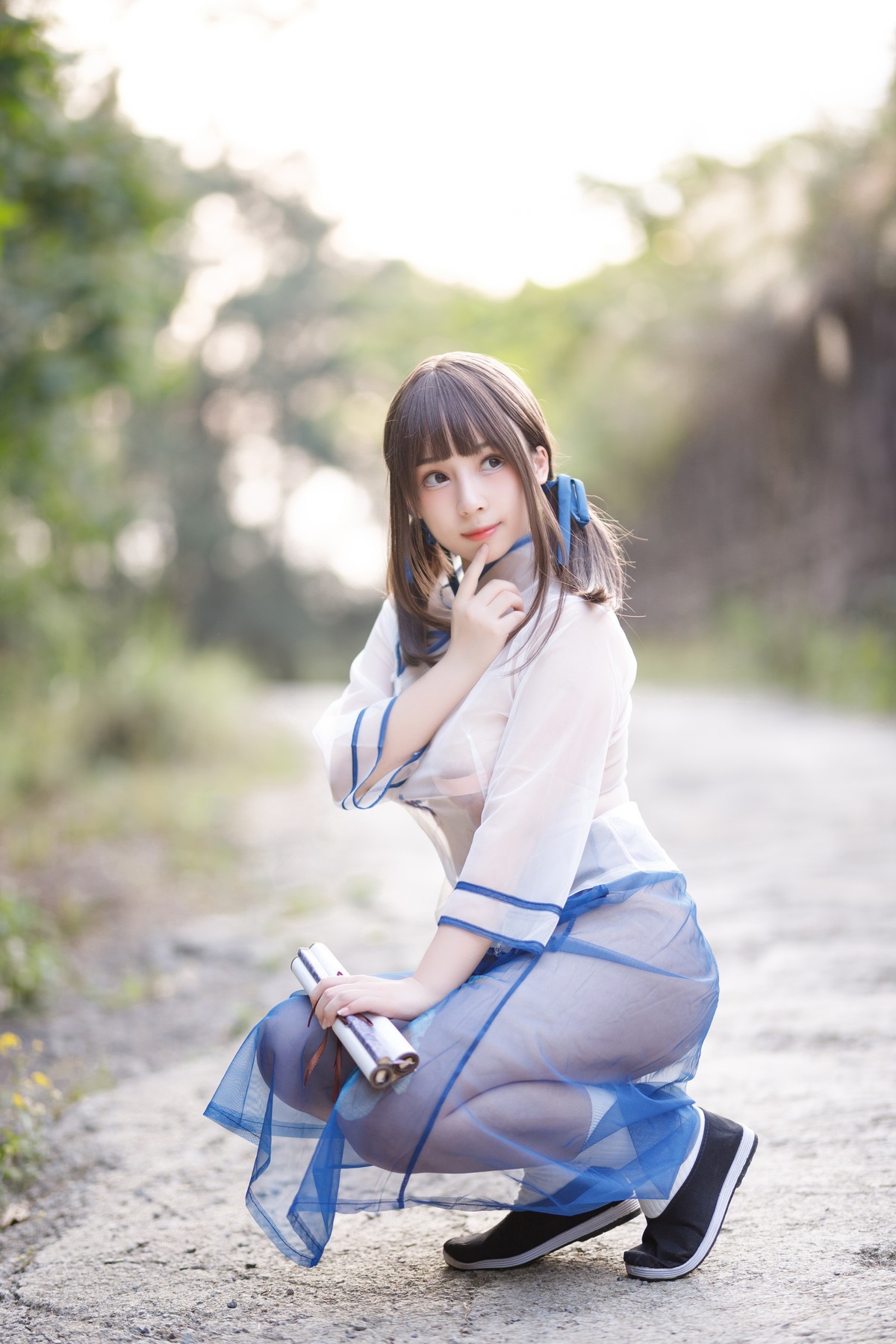 xgyw.top_网络美女胡桃猫Kurumineko乡野小娇妻主题户外脱性感薄透服饰露豪乳诱惑写真69P