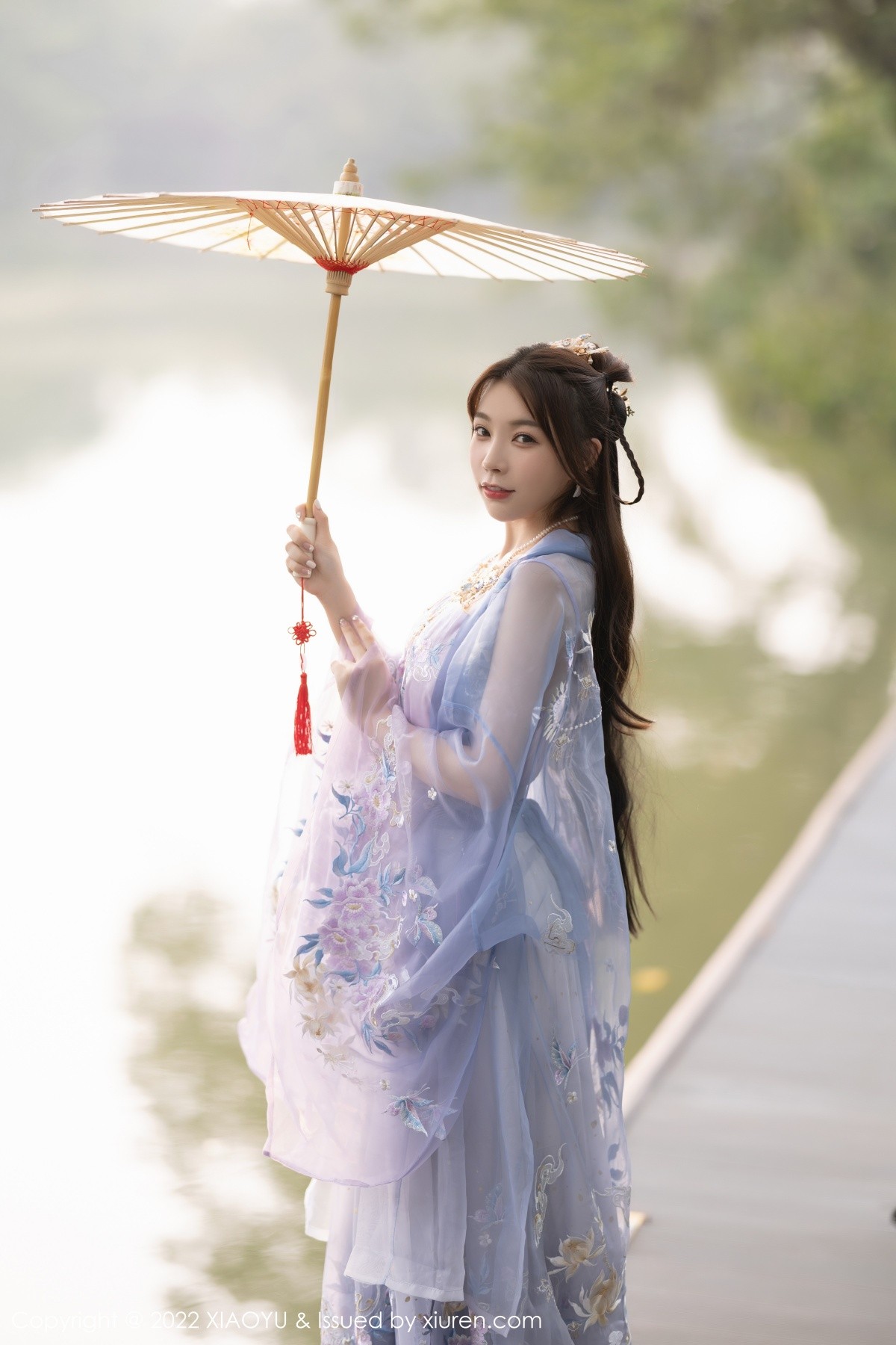 xgyw.top_[XiaoYu画语界]Vol.866_女神徐莉芝Booty杭州旅拍浅紫色古装服配超薄无内肉丝诱惑写真94P