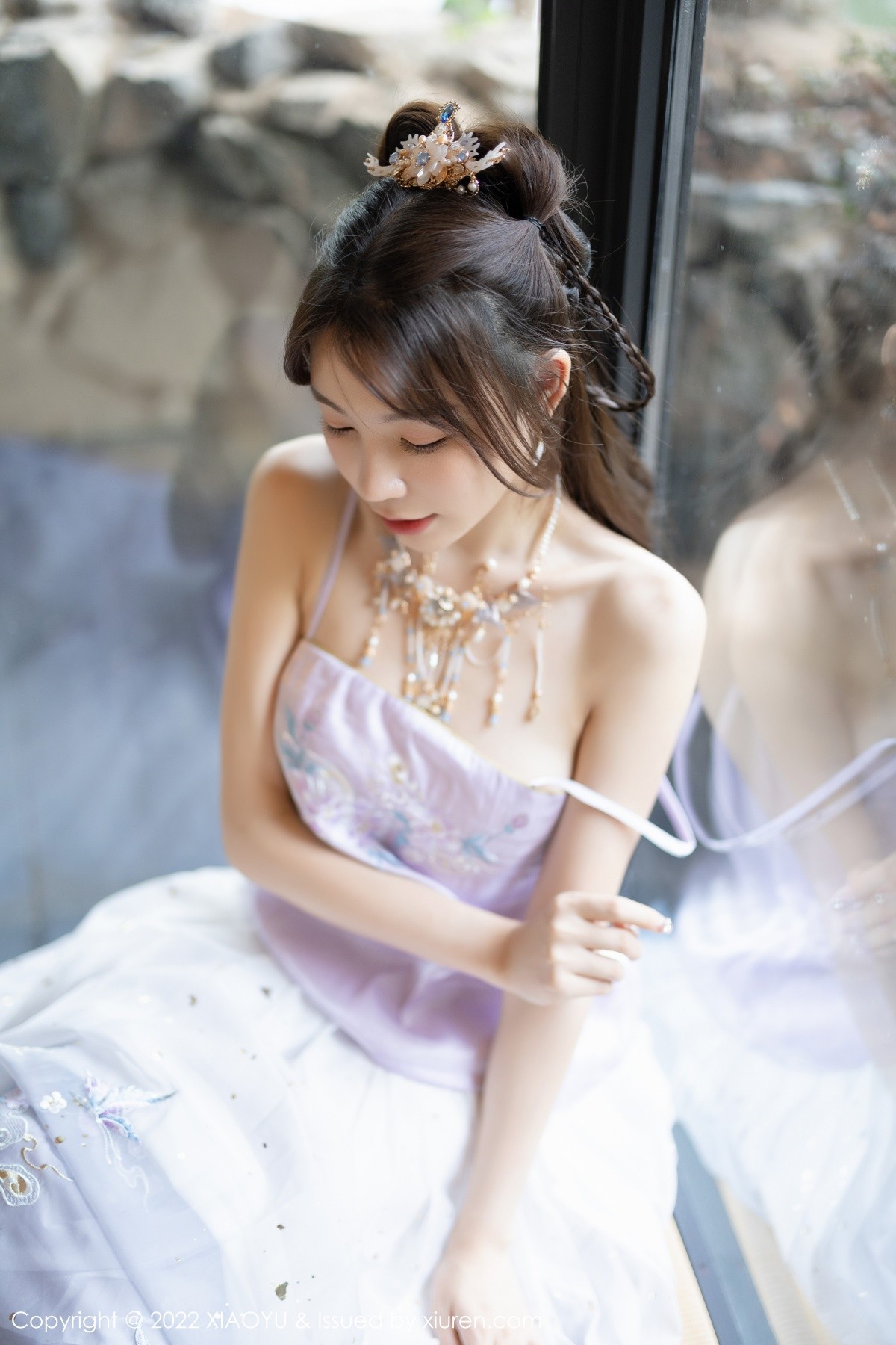 xgyw.top_[XiaoYu画语界]Vol.866_女神徐莉芝Booty杭州旅拍浅紫色古装服配超薄无内肉丝诱惑写真94P