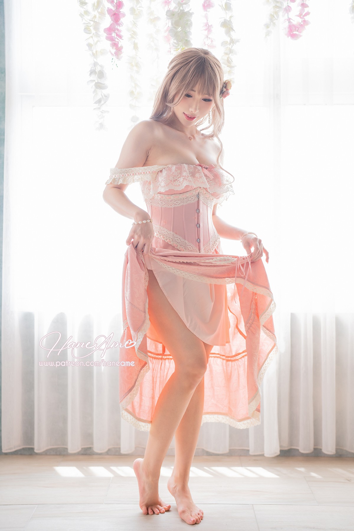 xgyw.top_Coser美女雨波_HaneAme窕窕淑女主题私房性感粉色低胸连身裙秀豪乳诱惑写真55P