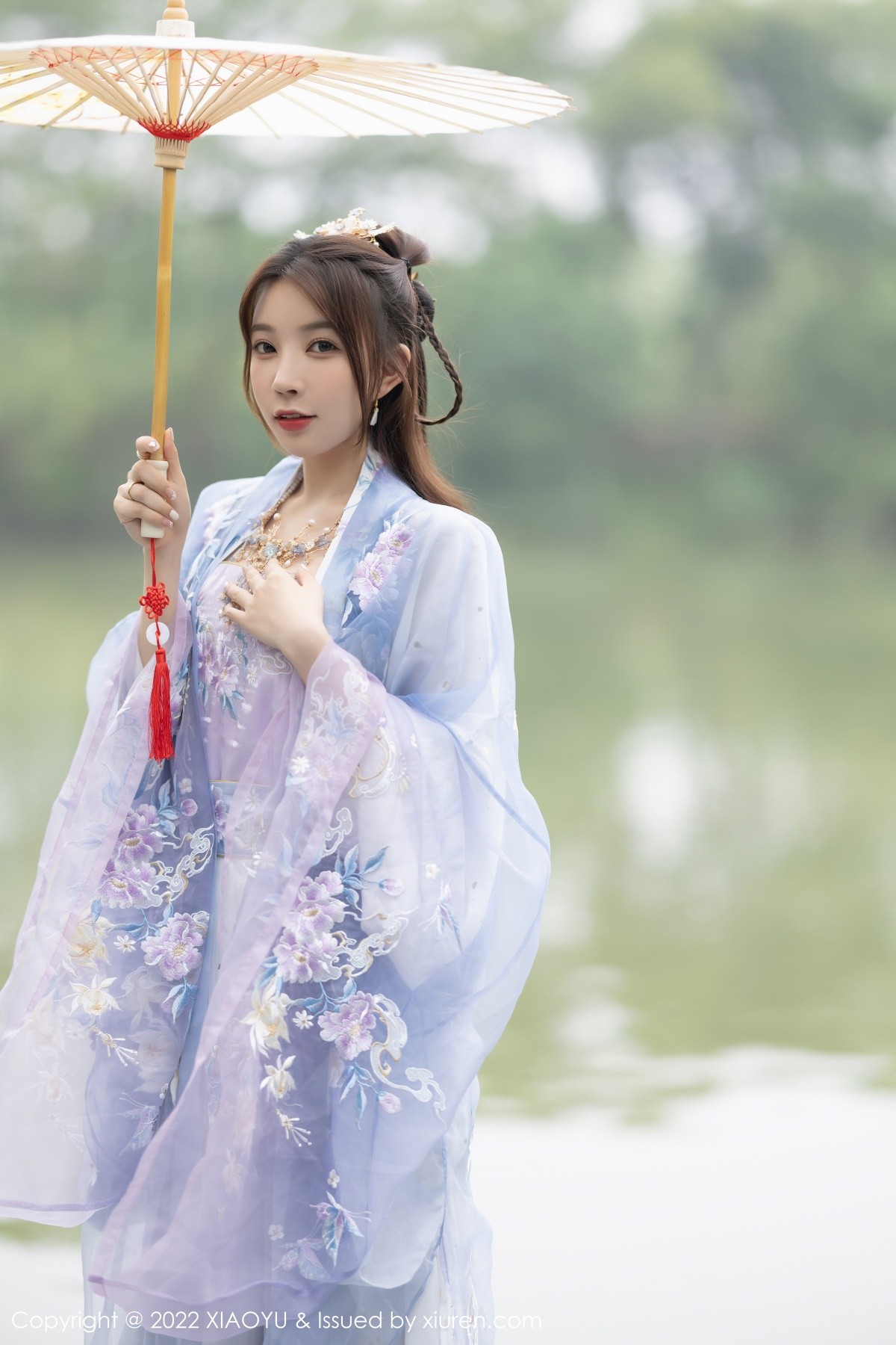 xgyw.top_[XiaoYu画语界]Vol.866_女神徐莉芝Booty杭州旅拍浅紫色古装服配超薄无内肉丝诱惑写真94P