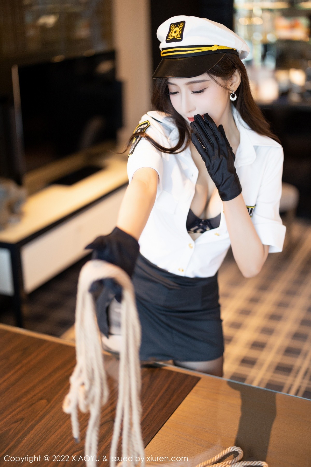xgyw.top_[XiaoYu画语界]Vol.867_女神王馨瑶yanni韩国女警官制服露蕾丝内衣配破烂黑丝诱惑写真90P