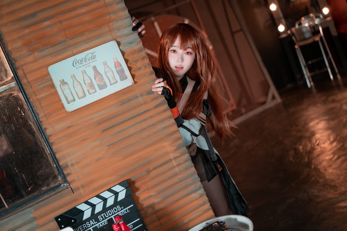 xgyw.top_韩国妹子Bambi-Girls Frontline主题户外脱外衣露三点式内衣秀完美身材诱惑写真91P